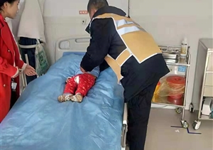 時(shí)間就是生命！特保隊員護送受傷嬰兒就醫 ——星橋市容項目緊急護