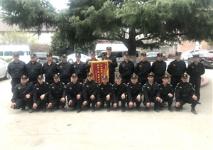 優(yōu)質(zhì)服務(wù)贏(yíng)贊譽(yù) 真誠感謝送錦旗 ——惠南市容項目收到錦旗