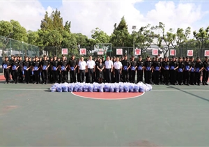 周浦鎮黨委副書(shū)記一行慰問(wèn)宗保隊員